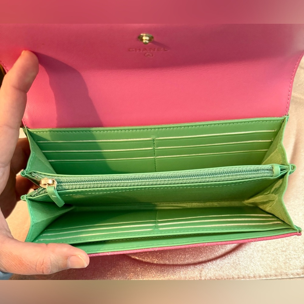 Chanel Pink and Mint Quilted caviar long Wallet full inclusion with COA! - Picture 9 of 12